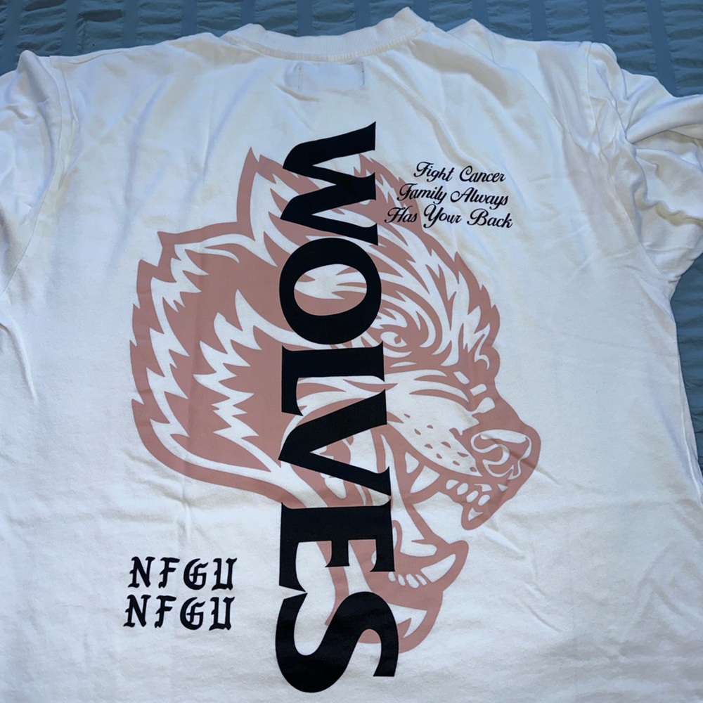 Darc Sport White Wolves Graphic T-Shirt